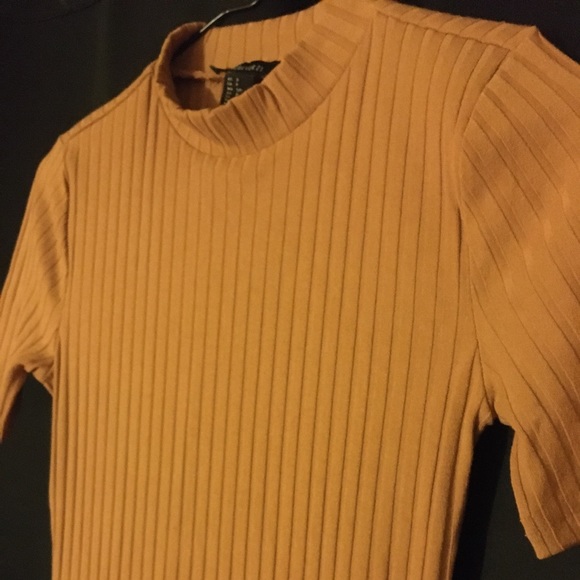 Forever 21 Bodycon Mockneck Dress - Picture 2 of 4